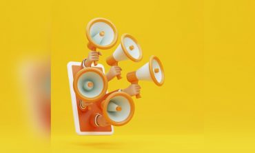 „Die brennende Demokratie: Warum der Schlüssel in neuen Öffentlichkeiten liegt.”