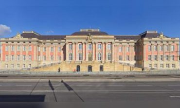 Lebendige Politik. Schüler besuchen den Landtag Brandenburgs