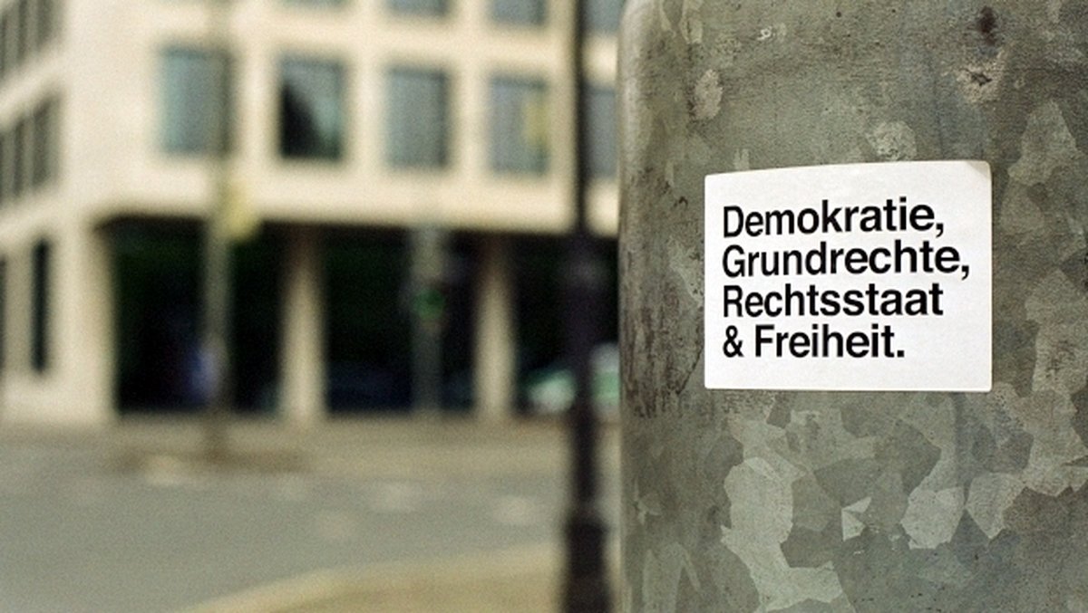 Demokratie in Gefahr? Repressive Toleranz und marktkonforme Demokratie