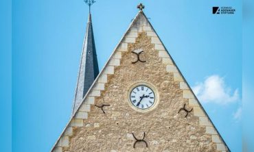 In der Zwischenzeit. Kirche im Wandel