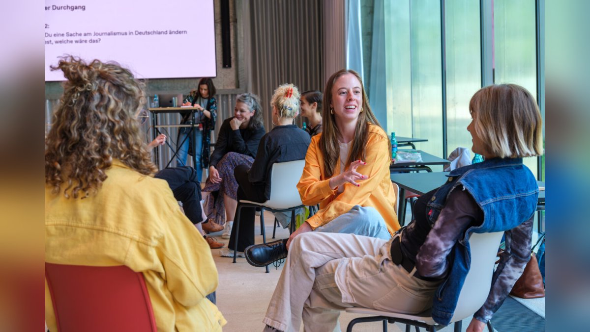 Erster OSINT-Journalismus-Stammtisch bei Publix