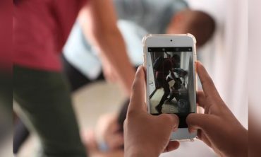 Frauenhass und Selbstzerstörung? Zu jugendlichen Gewaltfantasien im Netz und deren realen Folgen
