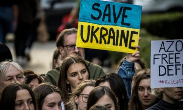Ukraine im Blick #4 – Russland, Ukraine. Krieg. Ein Austausch über Beobachtungen mit dem Historiker Andrii Portnov und Viola von Cramon.