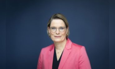 Rechtsfreier Raum Internet? Im Gespräch mit Bundesjustizministerin Dr. Stefanie Hubig über Hassrede, Social Media, KI und neue Regeln für das Netz
