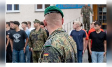 4. Dialog Sicherheitspolitik „Dienstpflicht in Deutschland? Realitätscheck von Wehrdienst, Freiwilligendiensten und Co.“